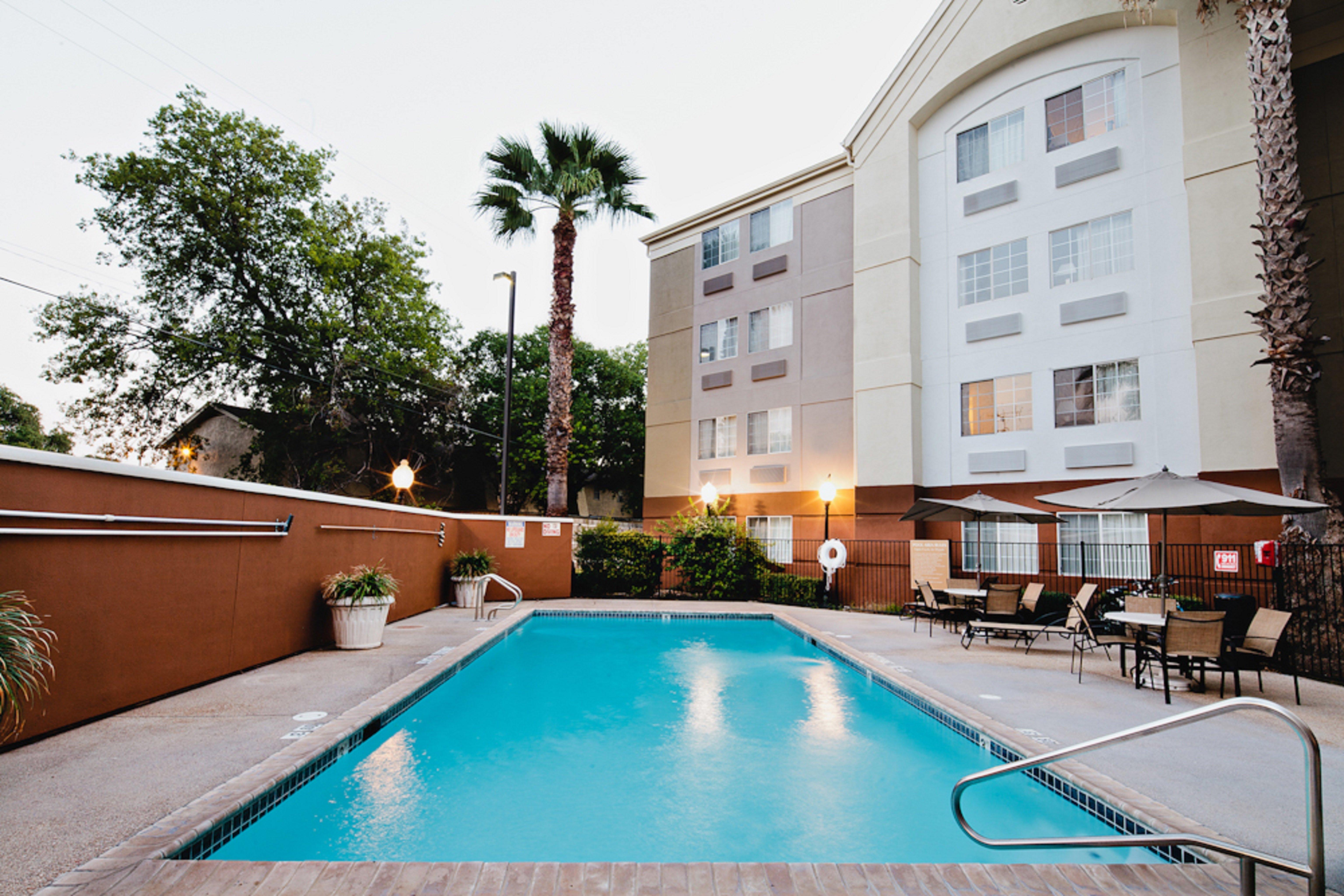 Sonesta Simply Suites San Antonio Northwest - Medical Center Экстерьер фото