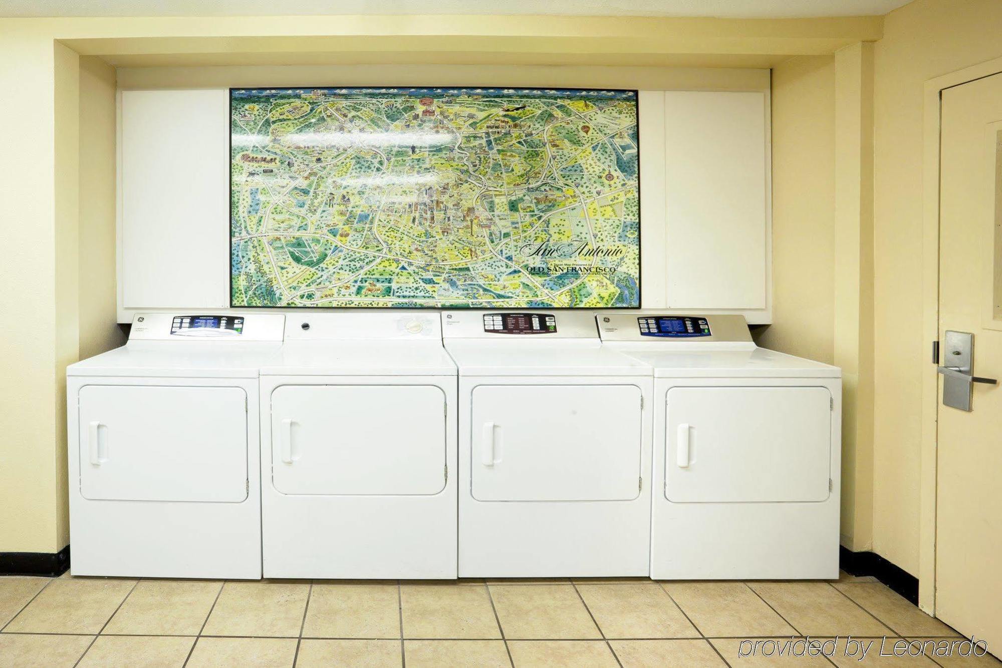 Sonesta Simply Suites San Antonio Northwest - Medical Center Удобства фото